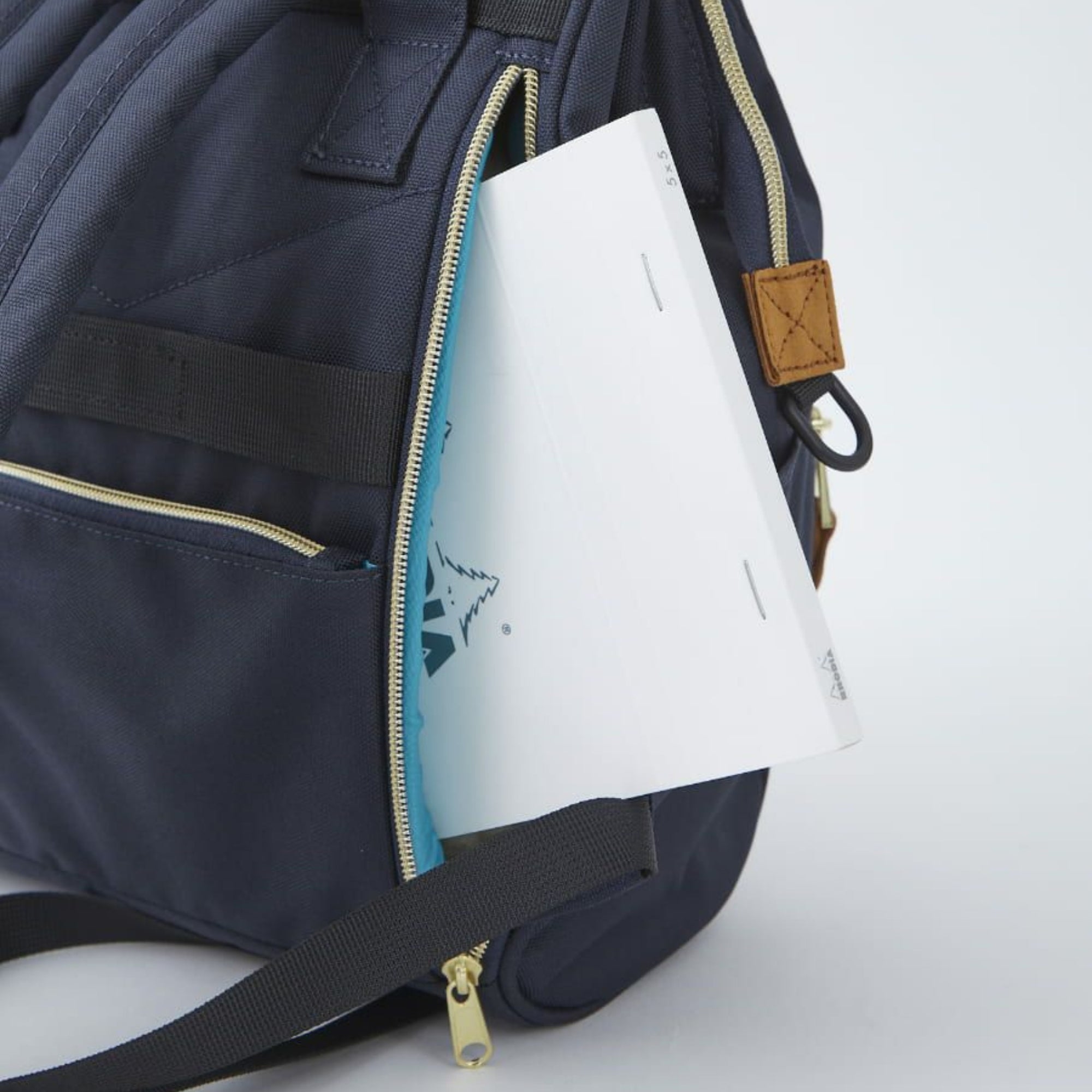 Anello Cross Bottle Backpack Small
