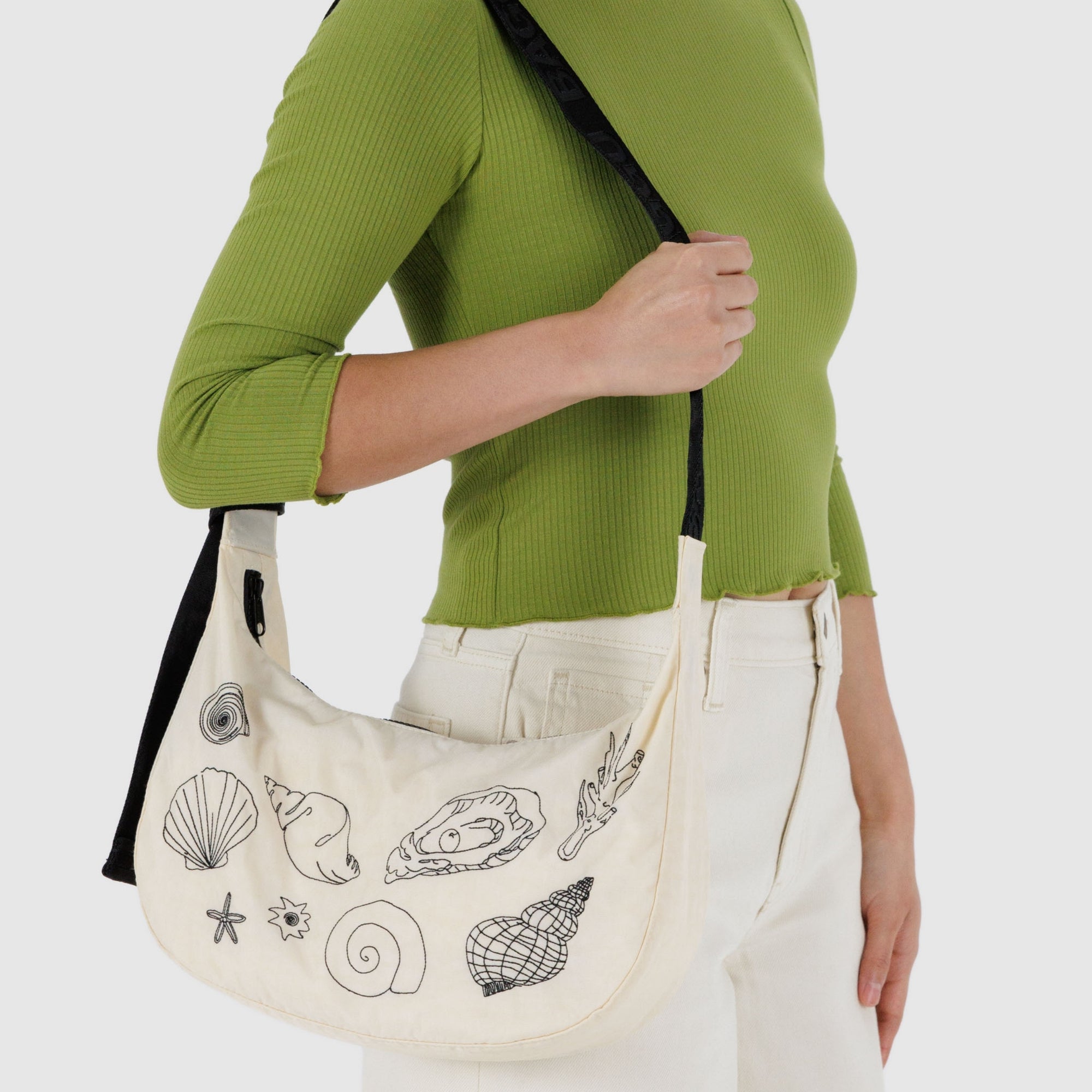 Baggu Medium Nylon Crescent Bag
