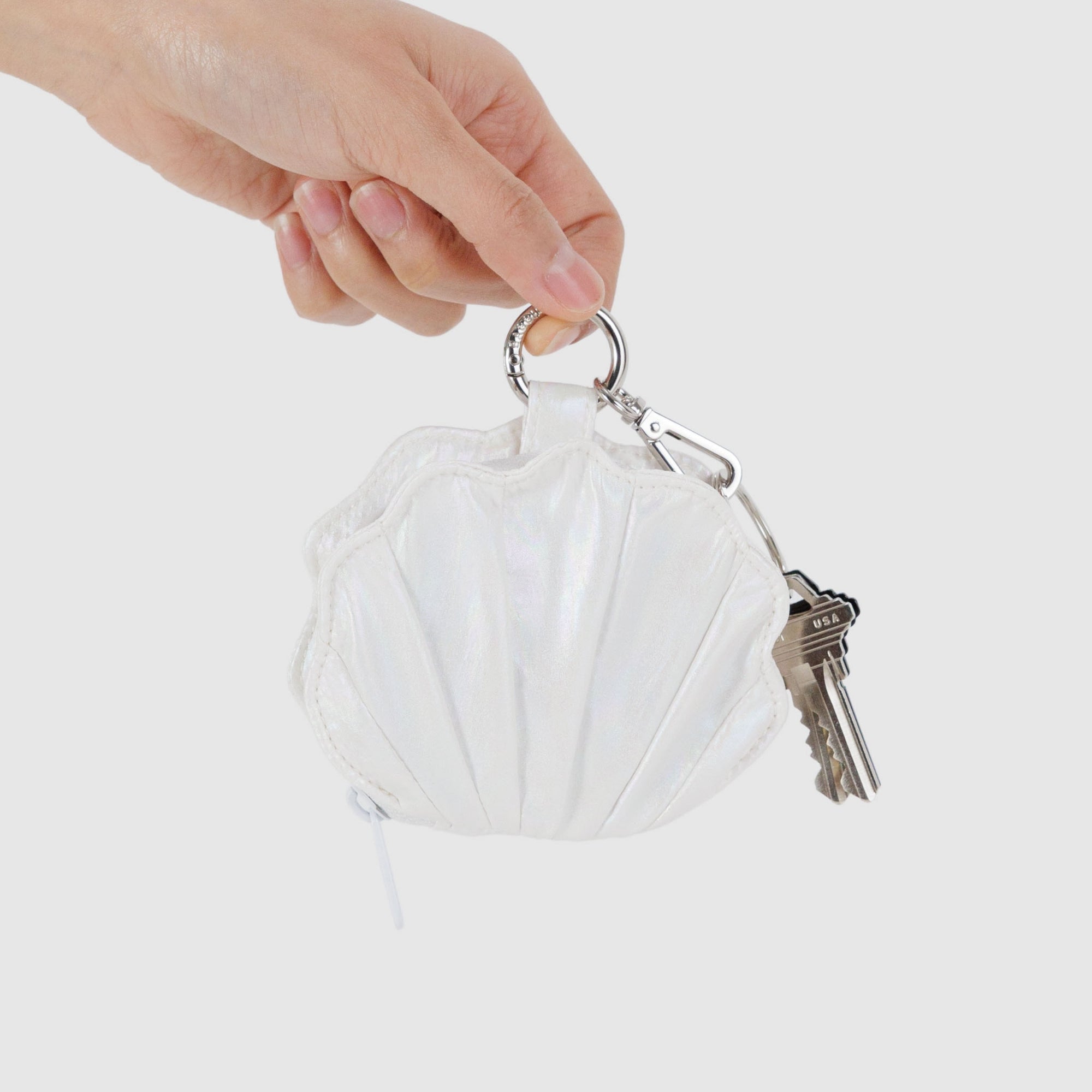 Baggu Shell Charm