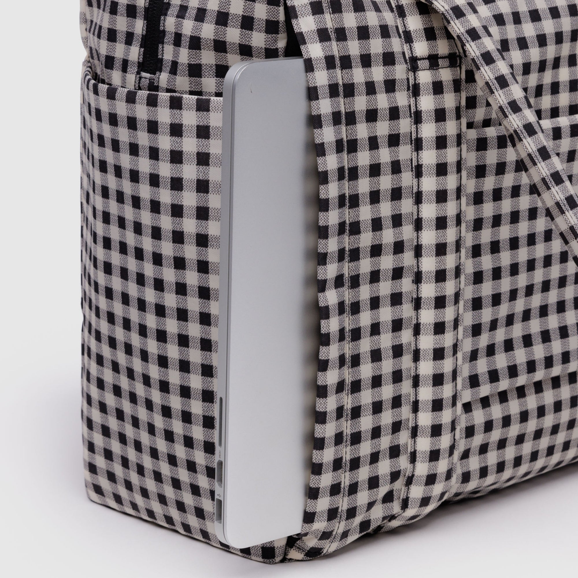 Baggu Small Cloud Carry-On