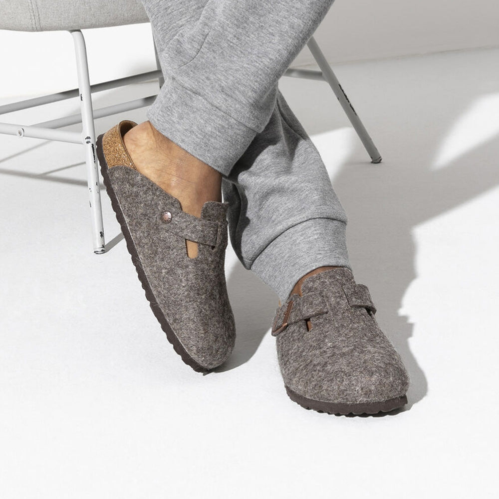 Birkenstock Women's Boston Wool Felt in Cacao (Narrow Width)