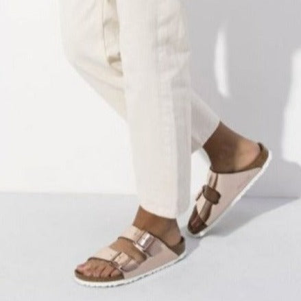 Birkenstock Arizona Softbed Cuir pour femme (largeur étroite) 
