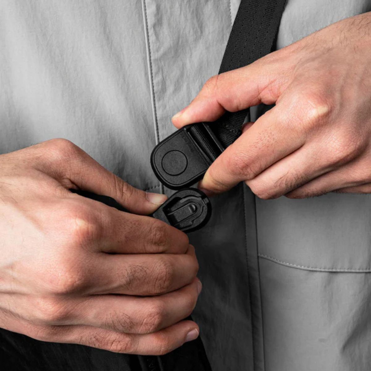 Alpaka Flight Sling 2L