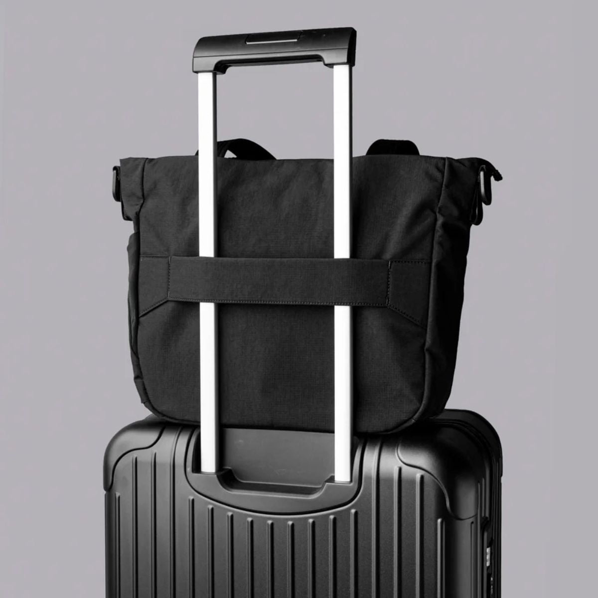 Alpaka Bravo Tote V2 12L