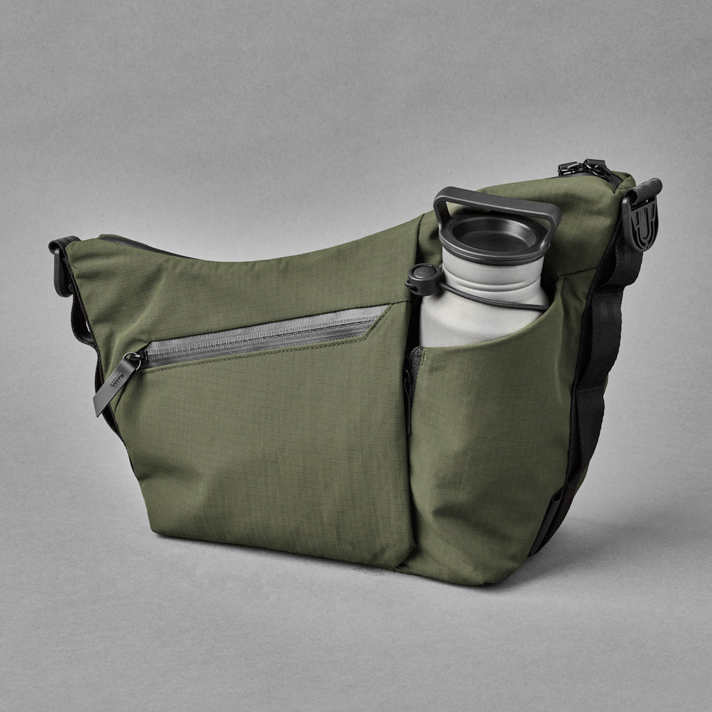 Alpaka Flow Satchel 4L