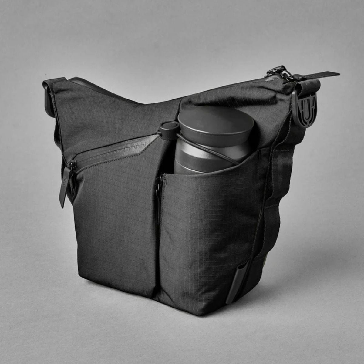 Alpaka Flow Satchel 2L