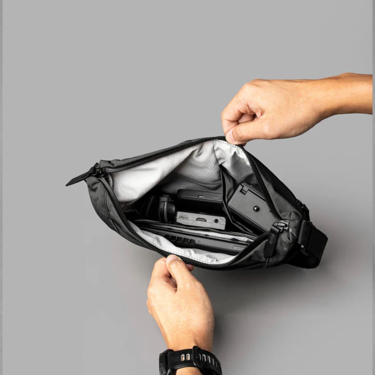 Alpaka Flow Satchel 2L