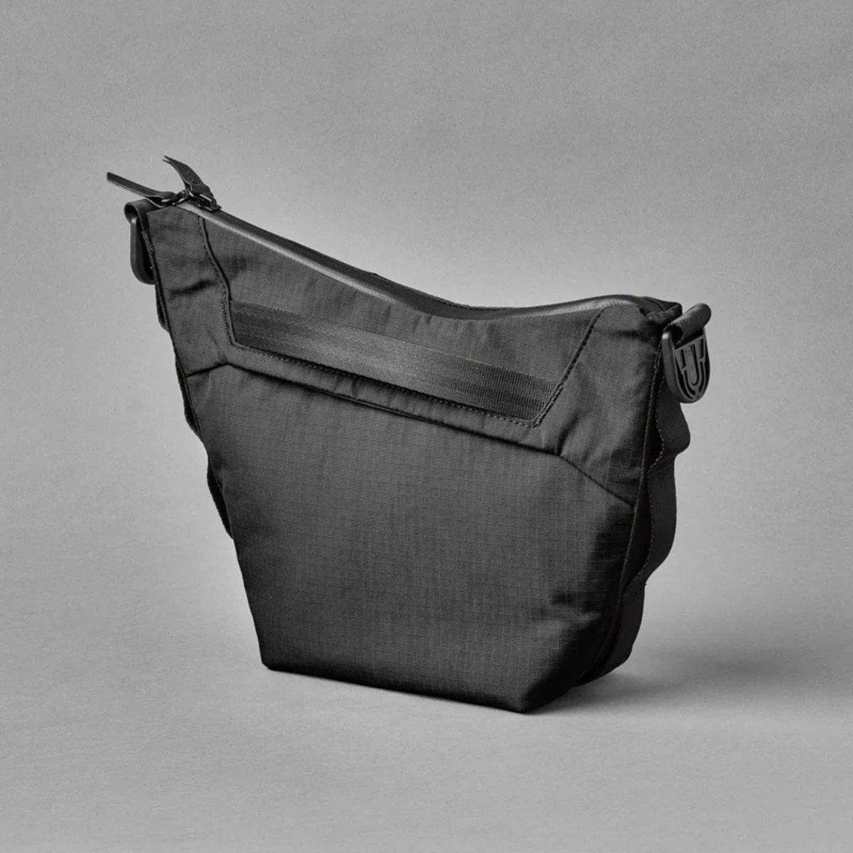 Alpaka Flow Satchel 2L