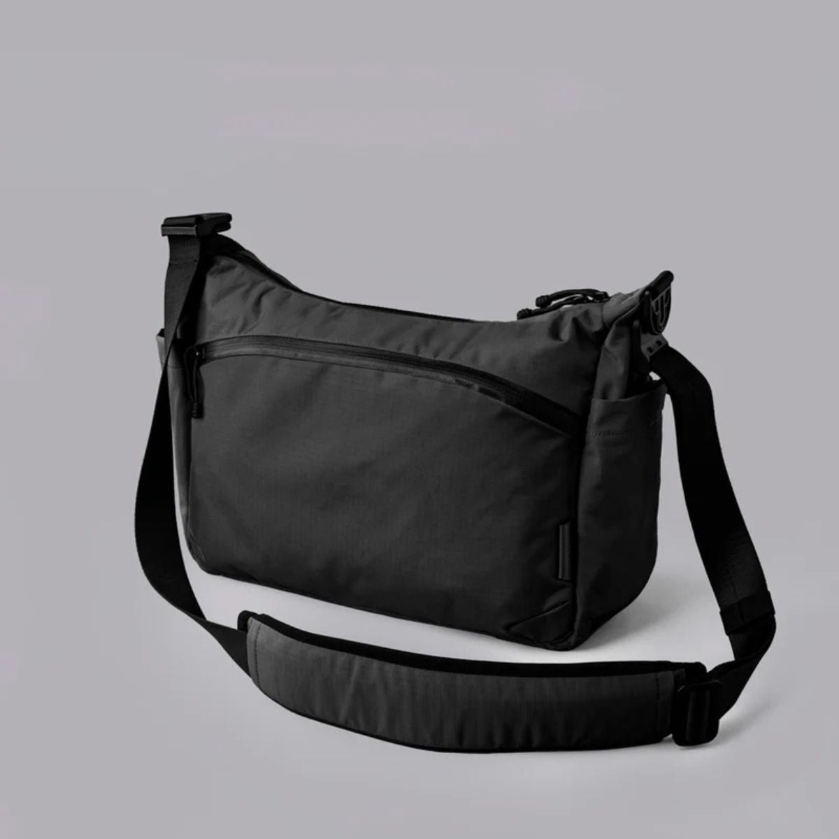 極美品 ALPAKA FLIGHT SATCHEL ショルダーバッグ11l Alpaka Flight Satchel 11L – Te Koop