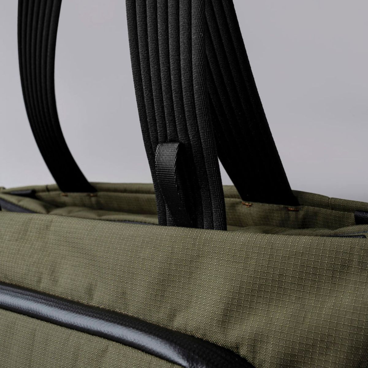 Alpaka Bravo Tote V2 12L