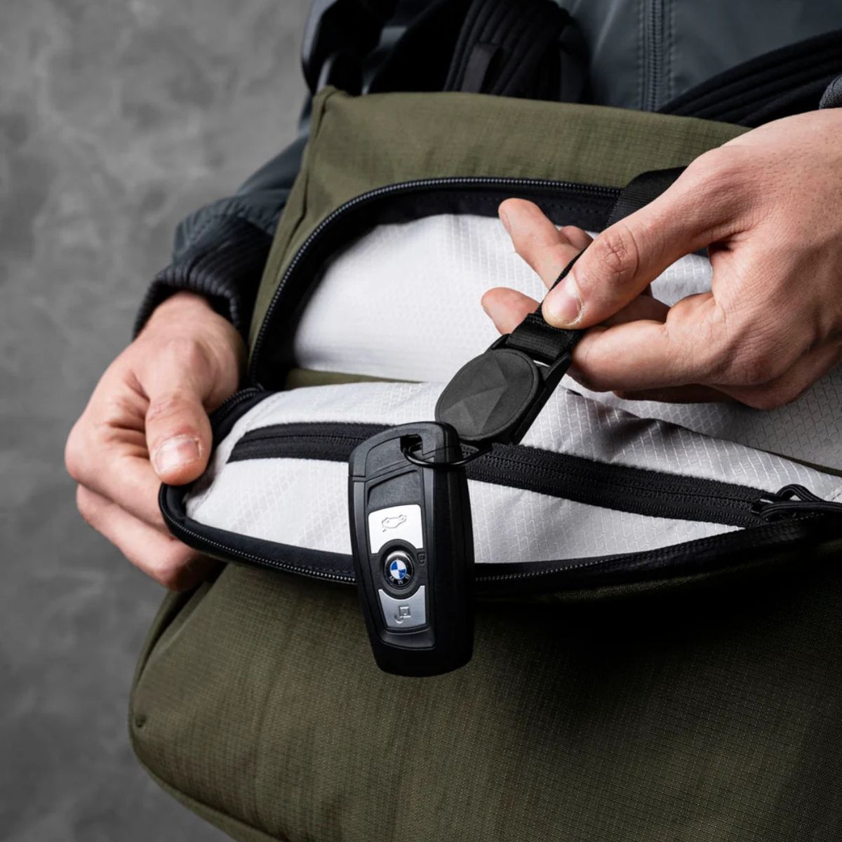Alpaka Bravo Tote V2 12L