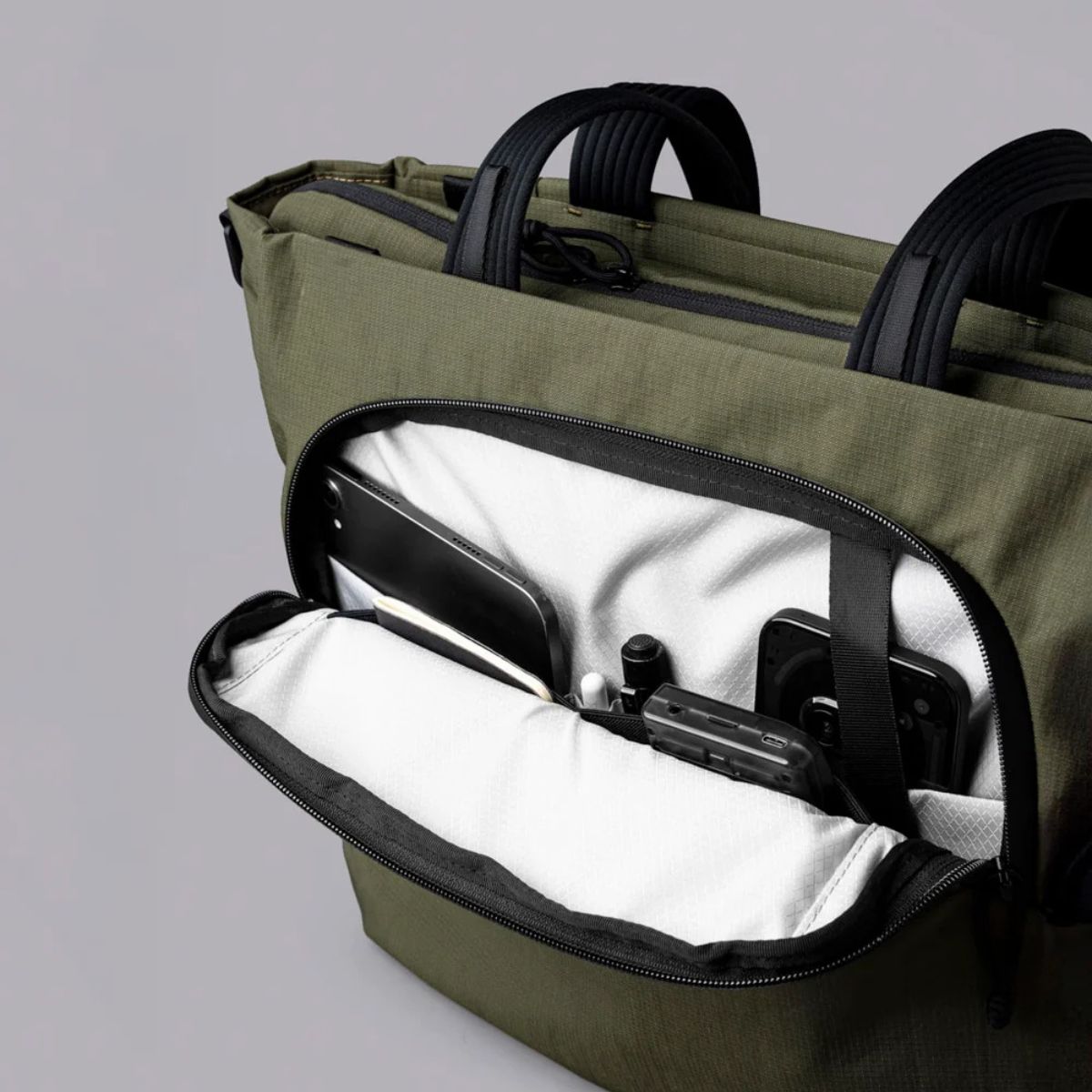 Alpaka Bravo Tote V2 14L