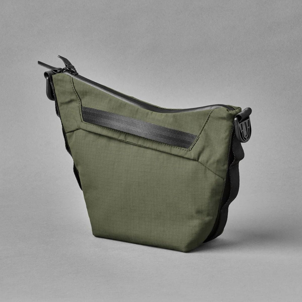 Alpaka Flow Satchel 2L