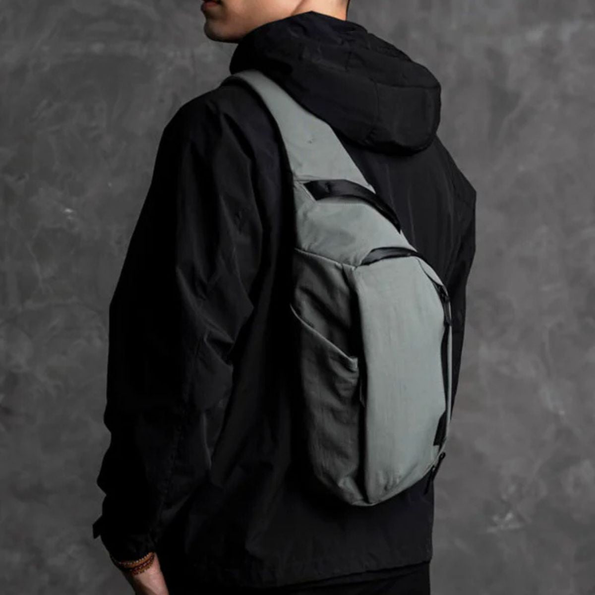 Alpaka Metro Crossbody - Left Shoulder