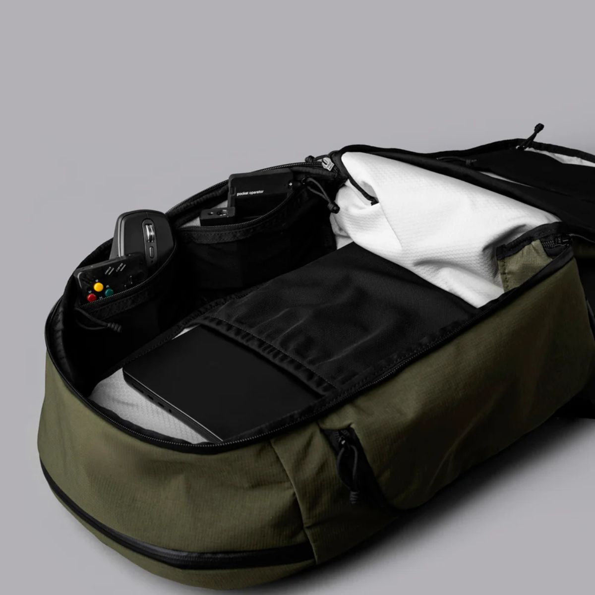 Alpaka Traverse Backpack 30L