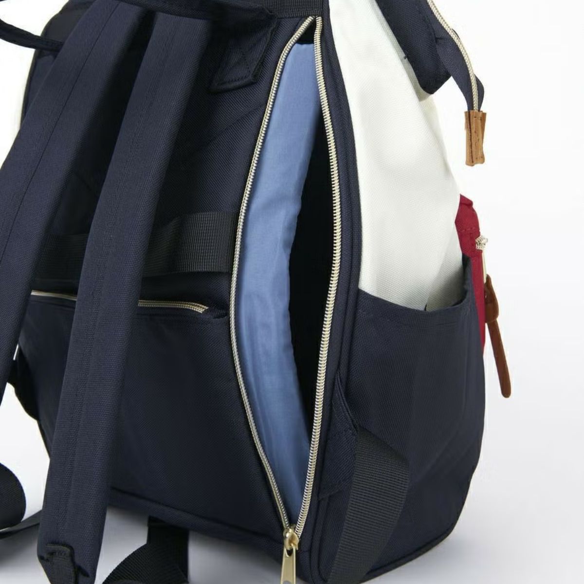 Anello Cross Bottle Clasp Backpack Regular