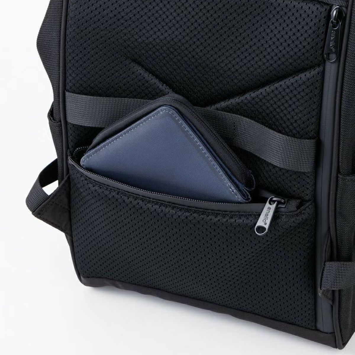 Anello Expand5 Clasp Backpack Regular