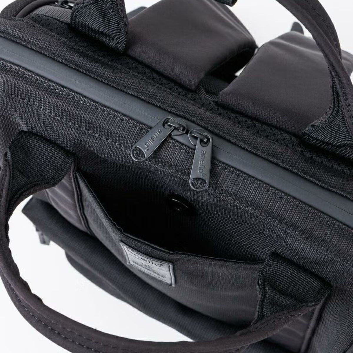 Anello Expand5 Clasp Backpack Large