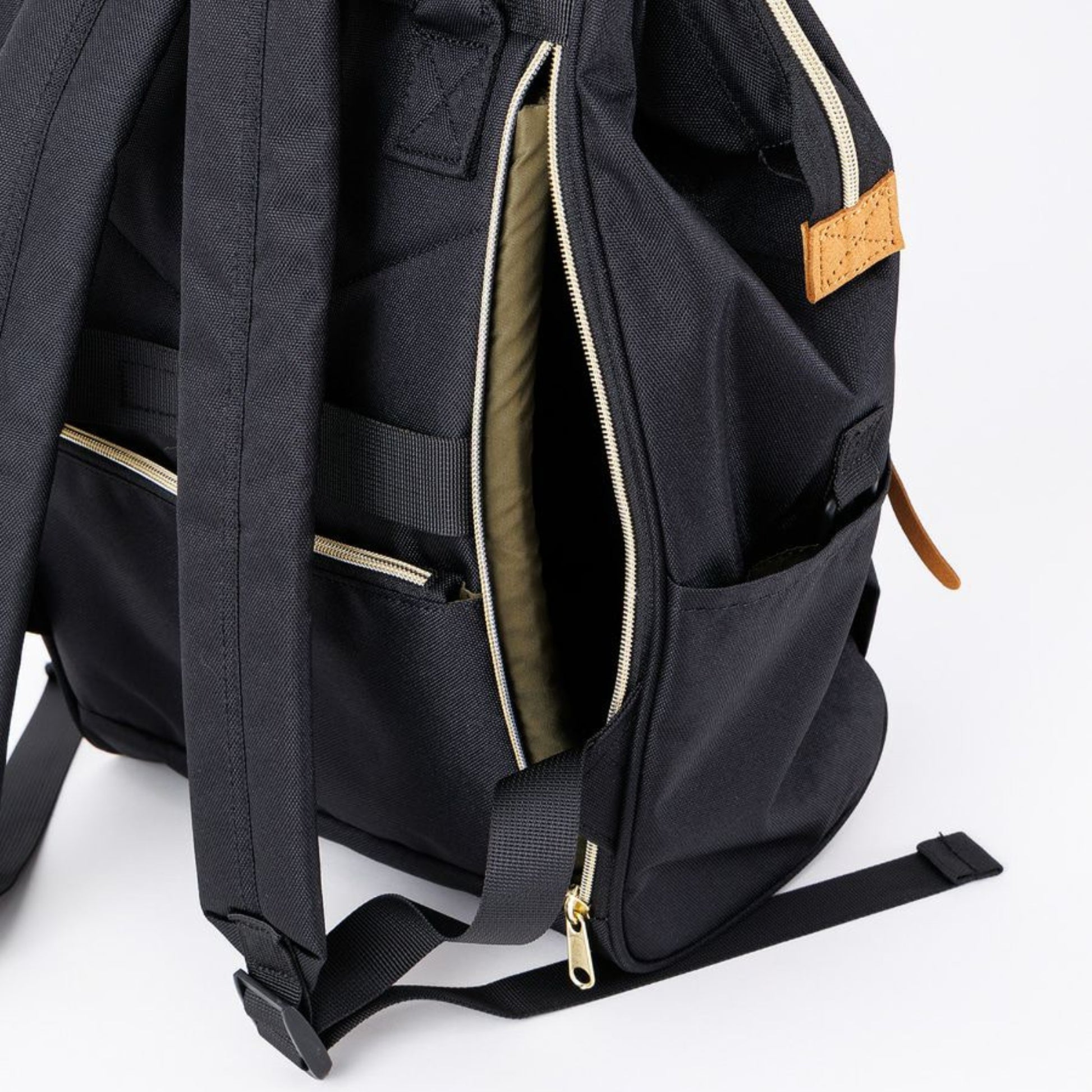 Anello Cross Bottle Backpack Regular