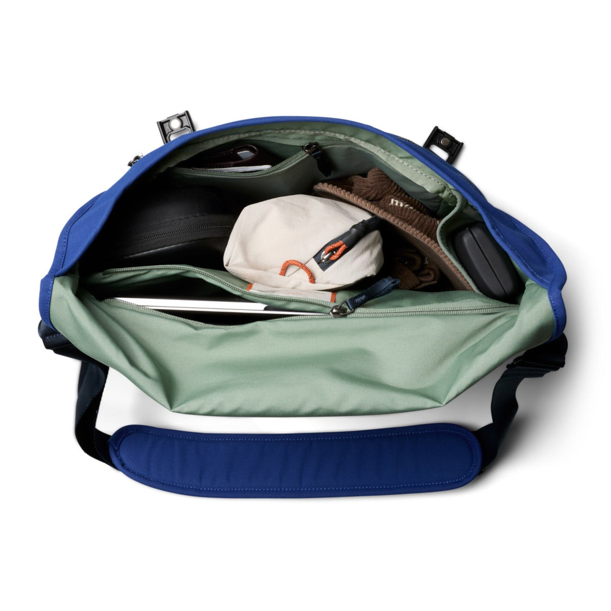 Bellroy Classic Messenger