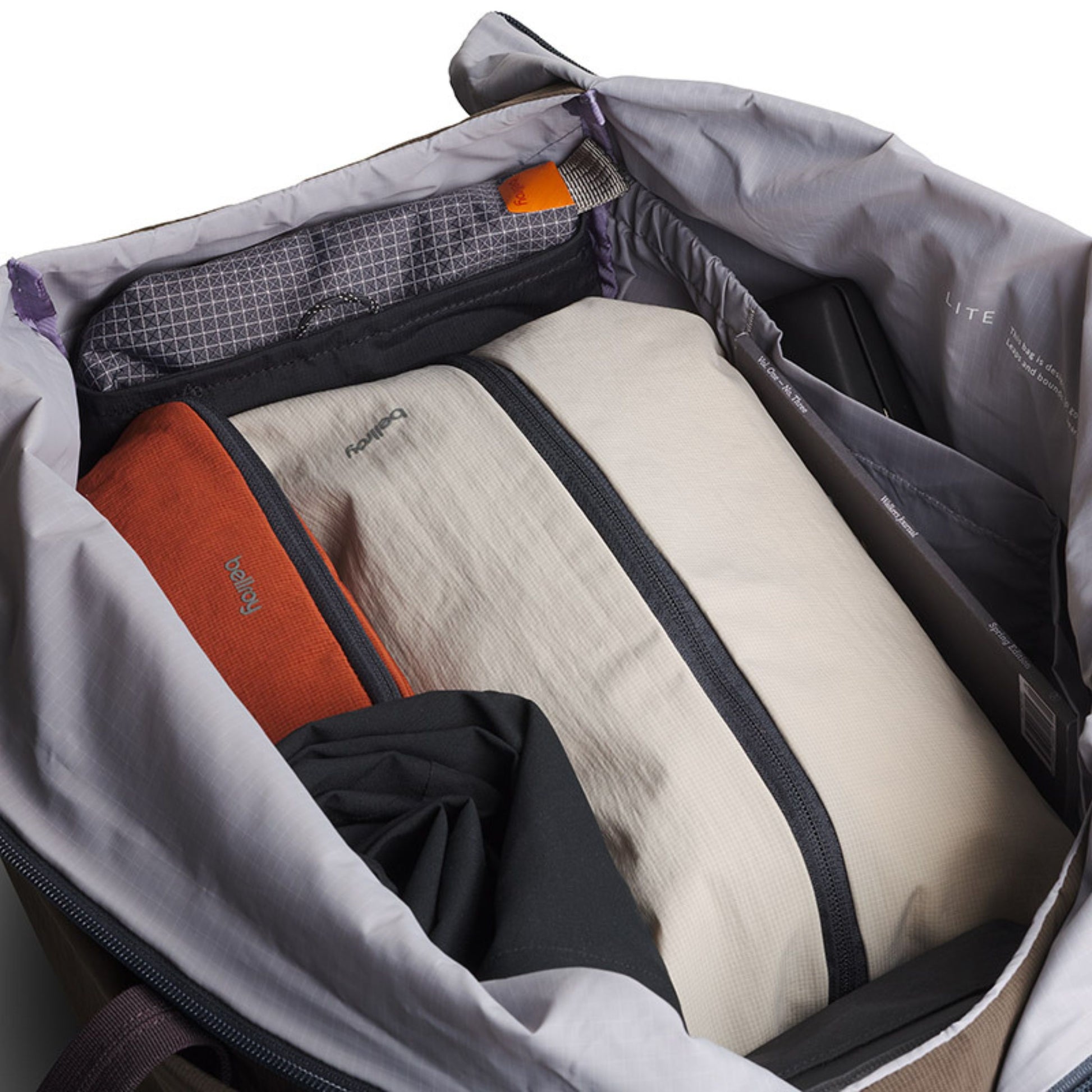 Bellroy Lite Duffel 40L