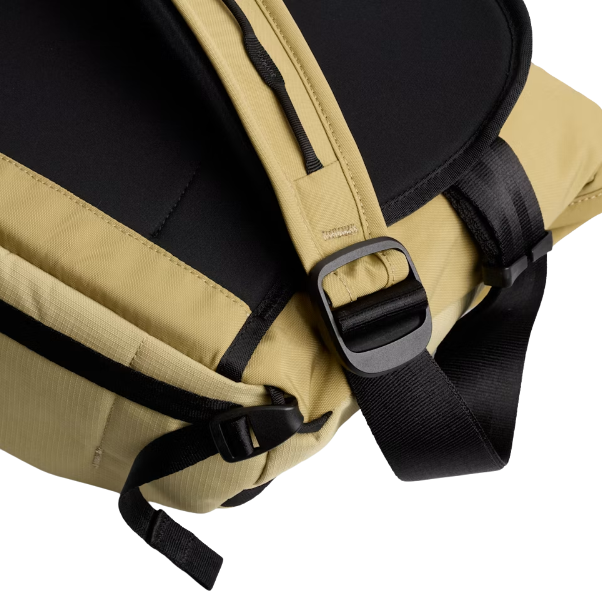 Bellroy Venture Messenger 14”