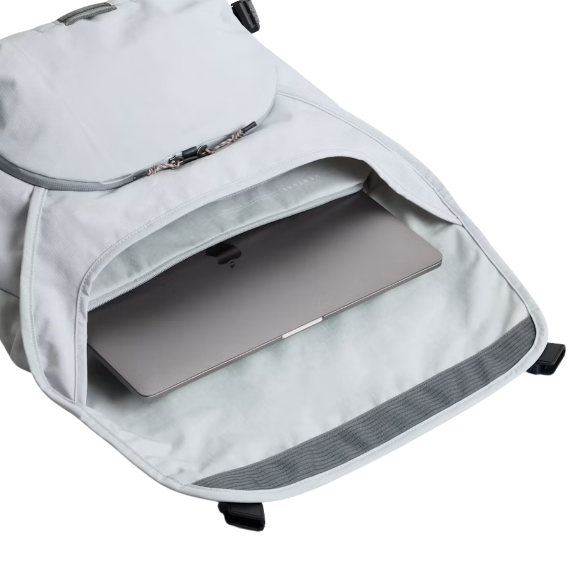 Bellroy Venture Messenger 16”
