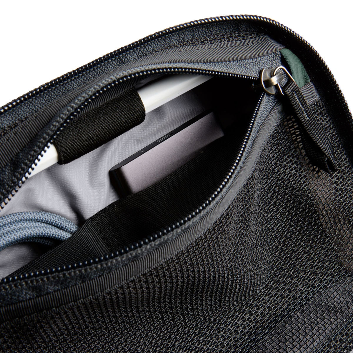 Bellroy Lite Tech Kit