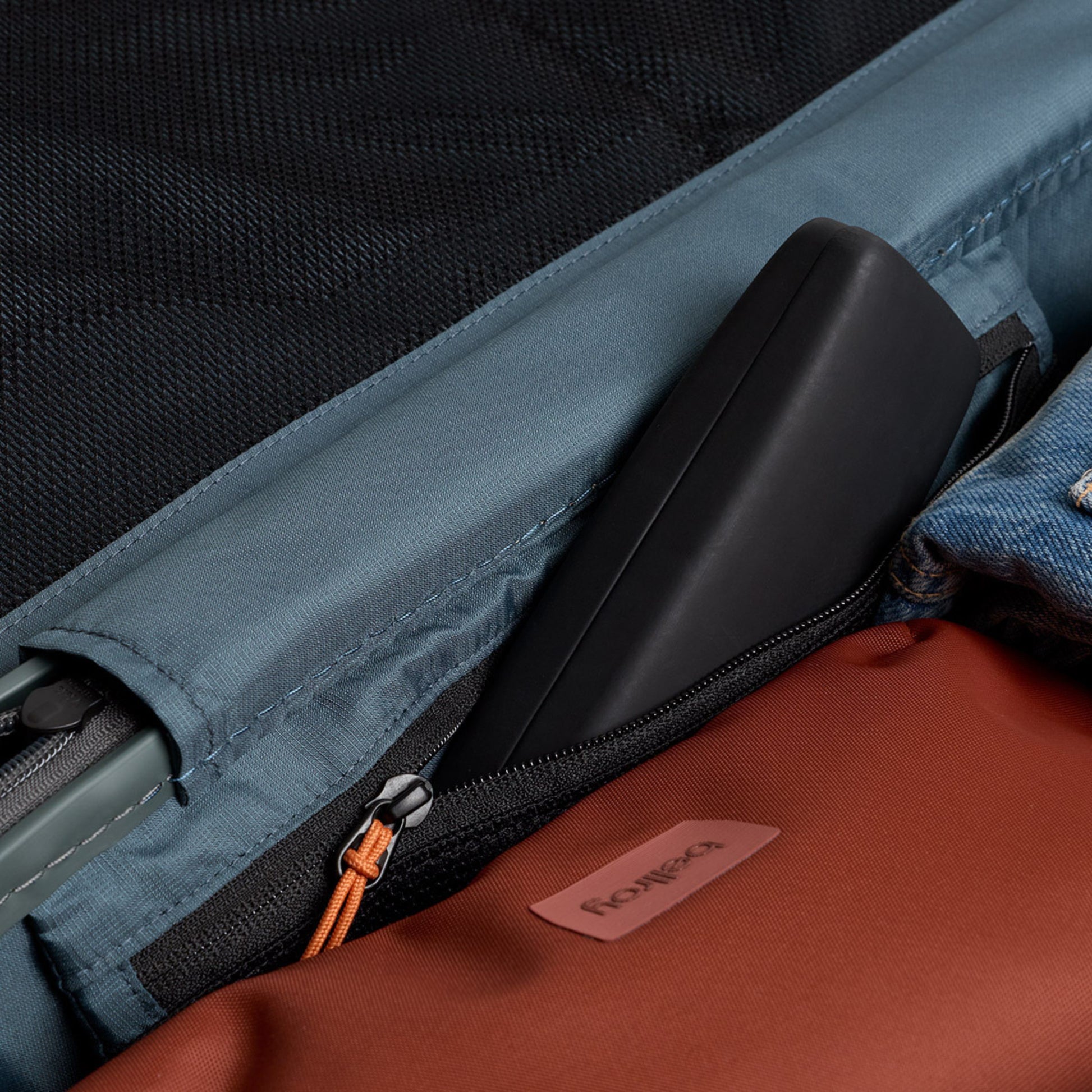 Bellroy Transit Check-In