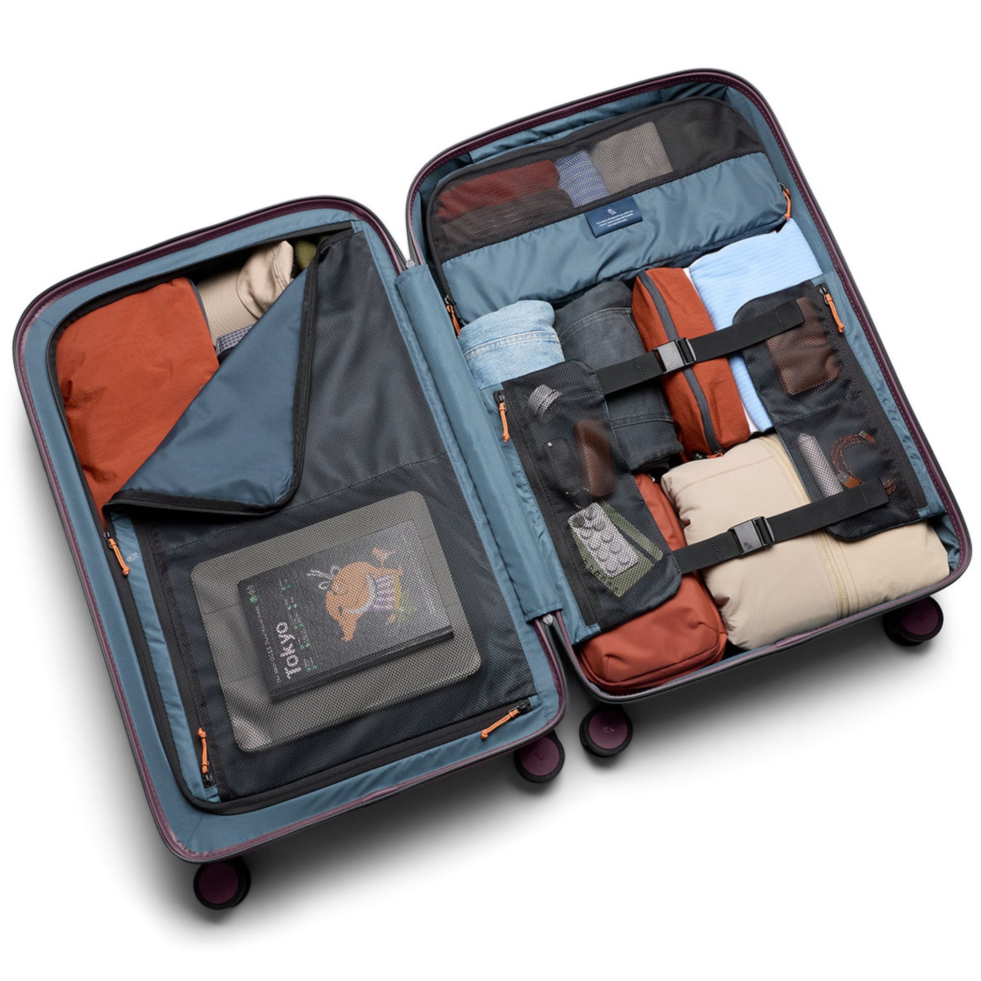 Bellroy Transit Check-In Large