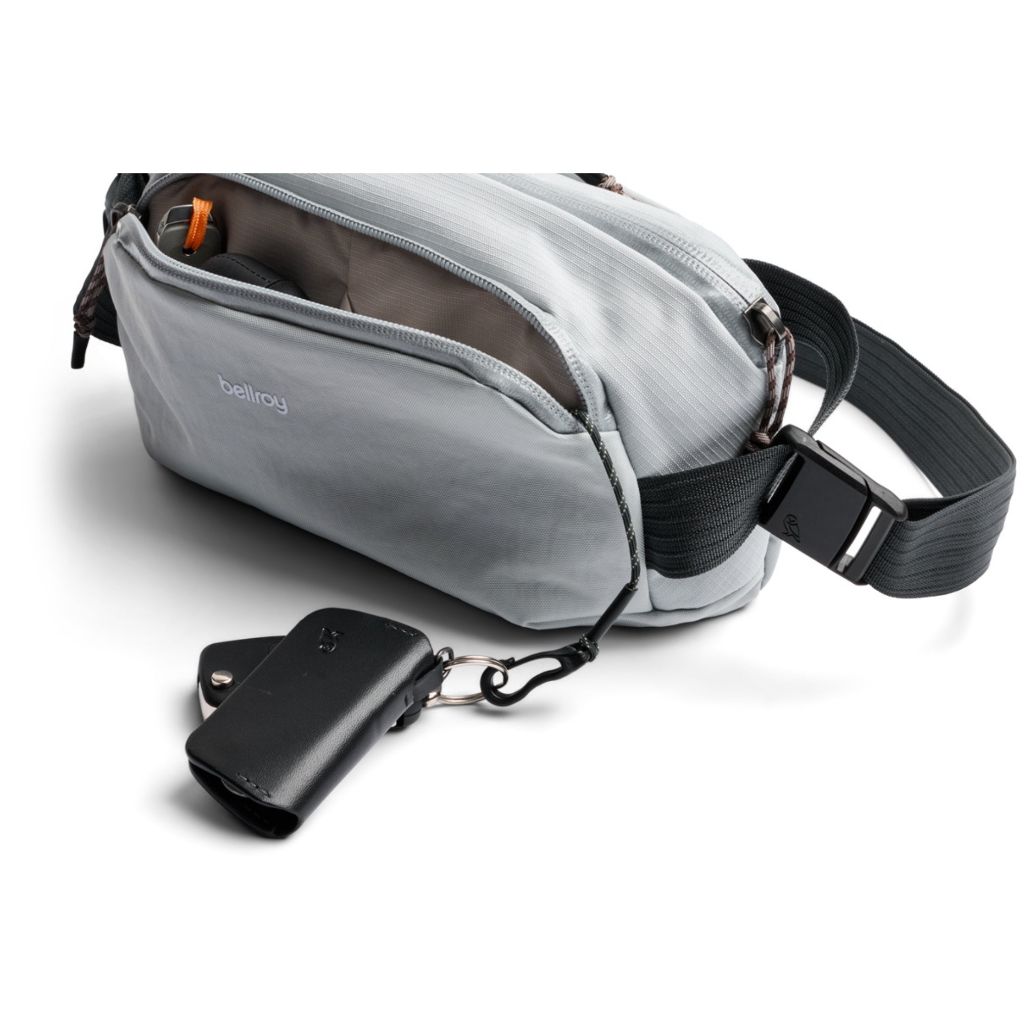 Bellroy Venture Ready Sling 2.5L in Fog – Te Koop