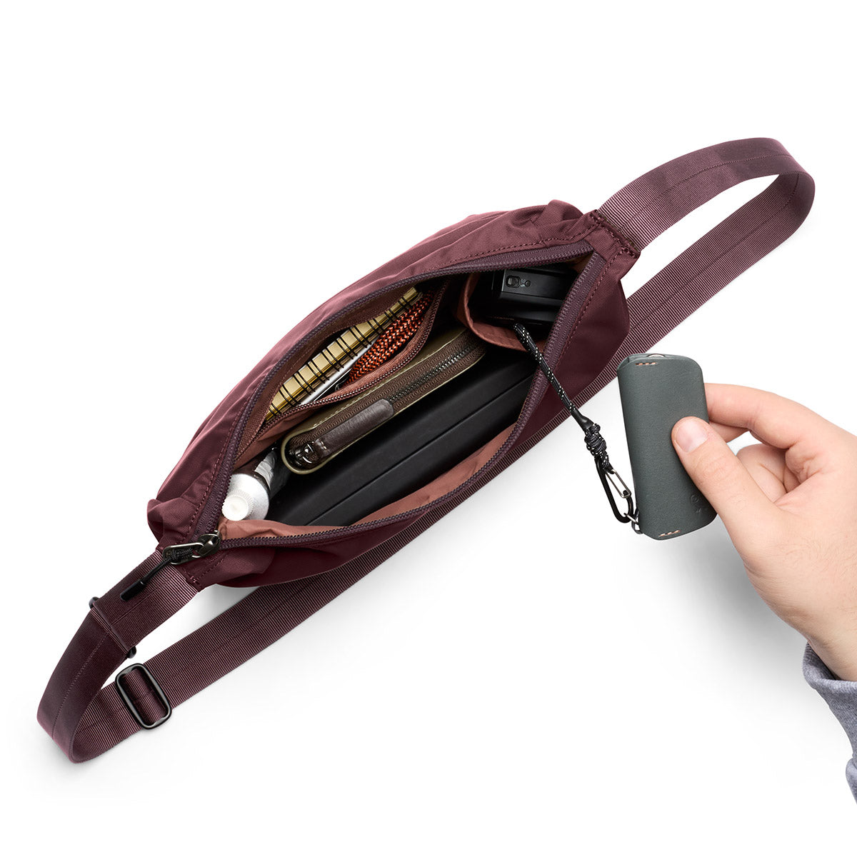 Bellroy Laneway Crescent Bag 2.5L