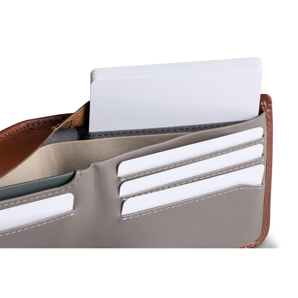 Bellroy Hide & Seek Hi