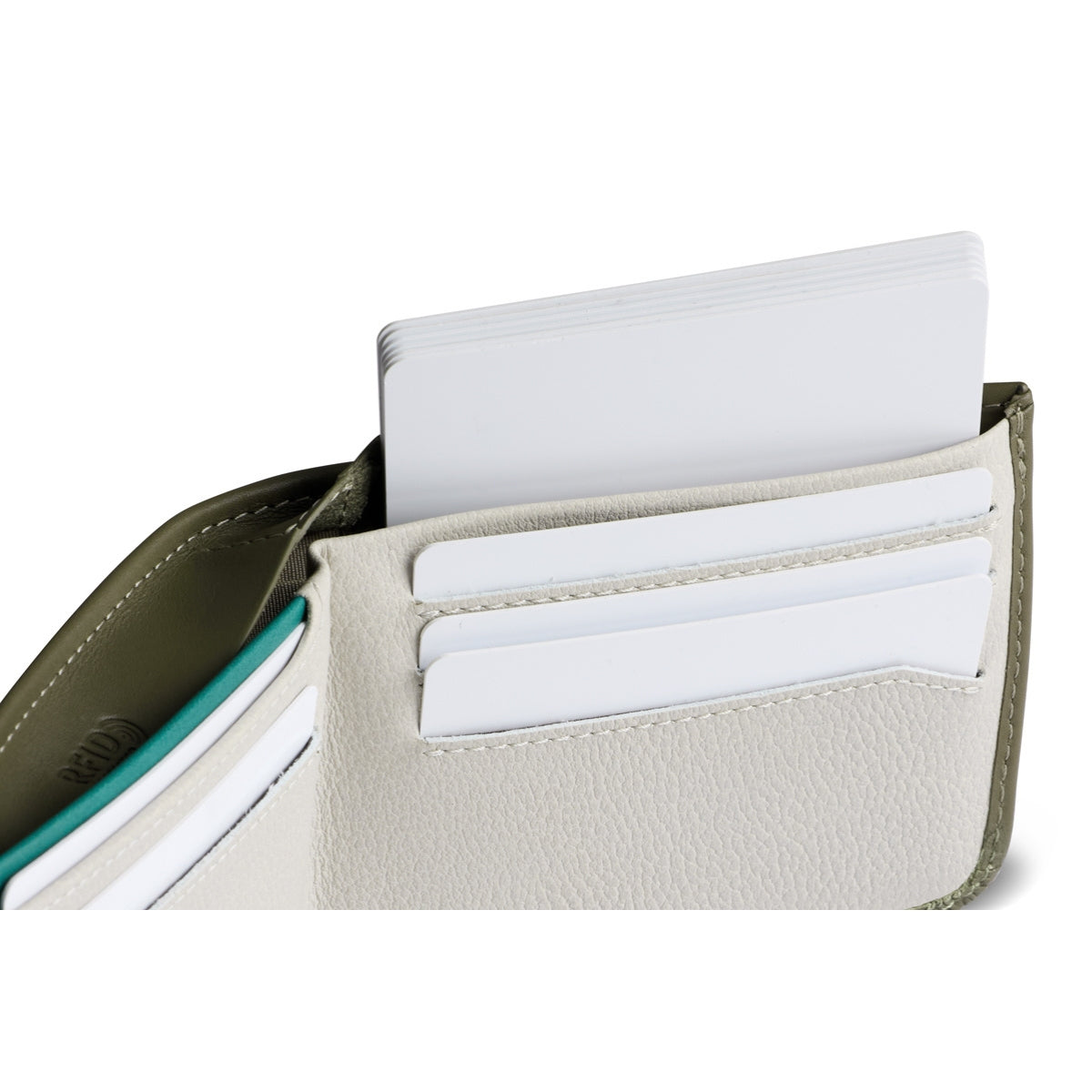 Bellroy Hide & Seek Lo