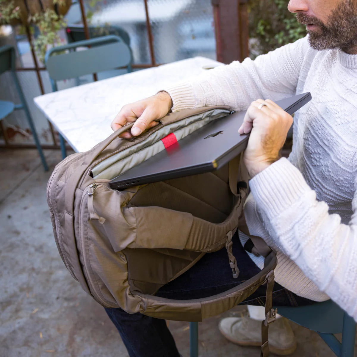 Evergoods Civic Travel Bag 26L