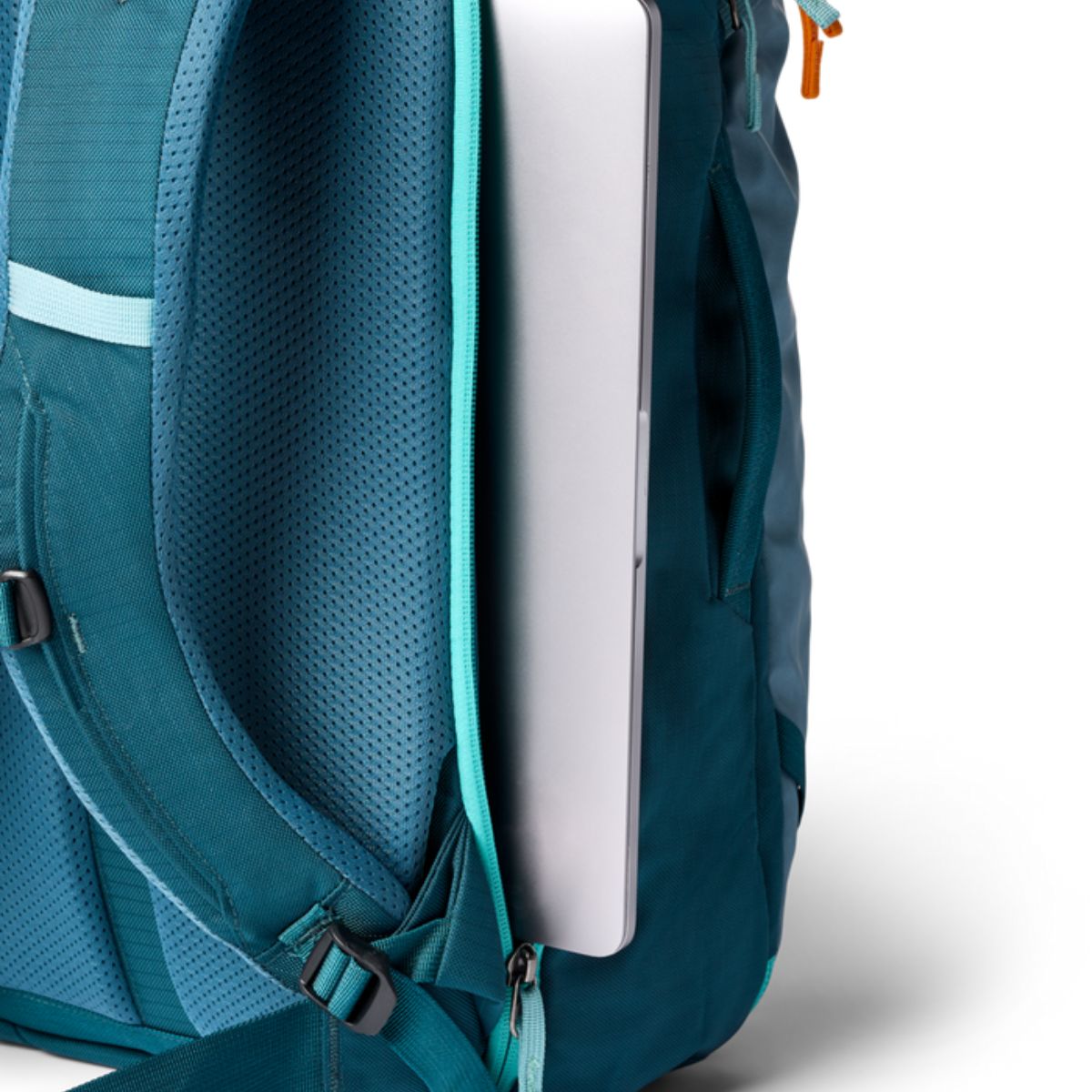 Cotopaxi Allpa 28L Travel Pack