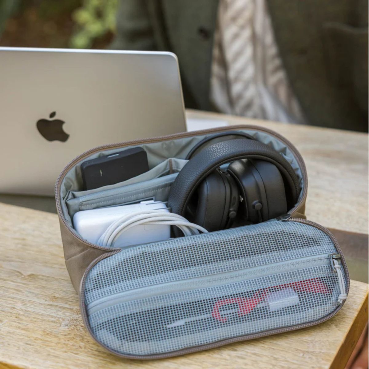 Evergoods Civic Access Pouch 2L
