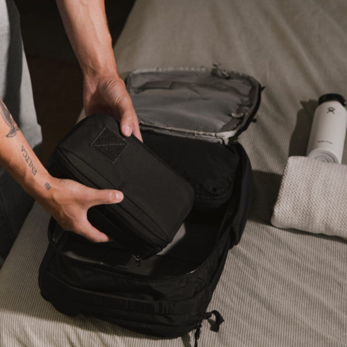 Evergoods Civic Travel Bag 20L