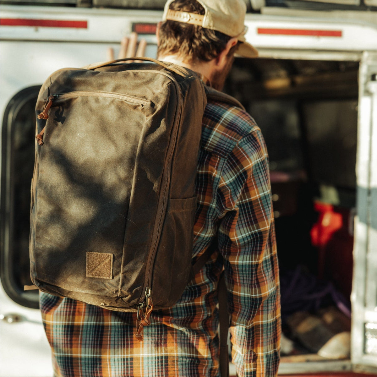 Evergoods Civic Travel Bag 26L - Waxed Tan