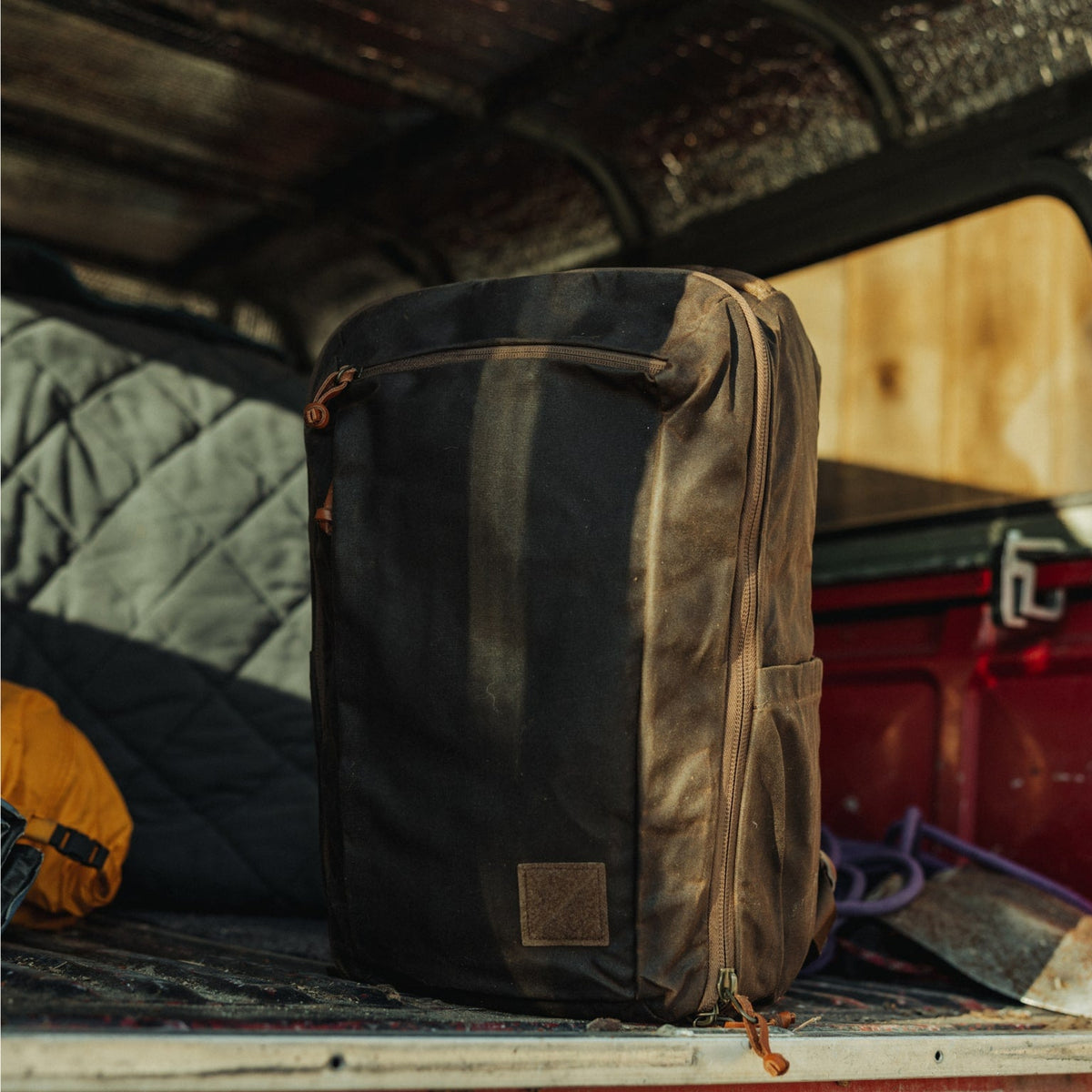 Evergoods Civic Travel Bag 26L - Waxed Tan