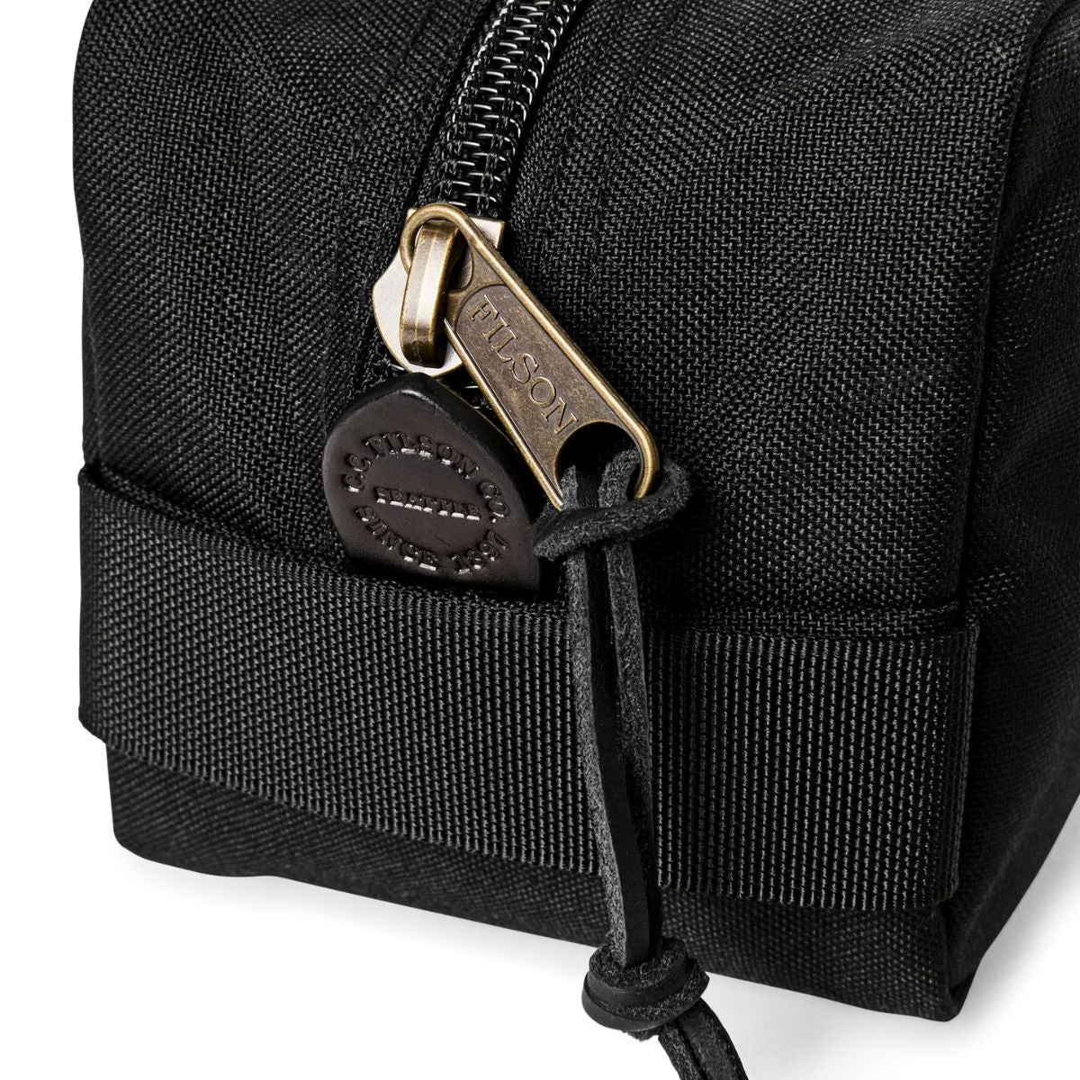 Filson Dryden Travel Pack