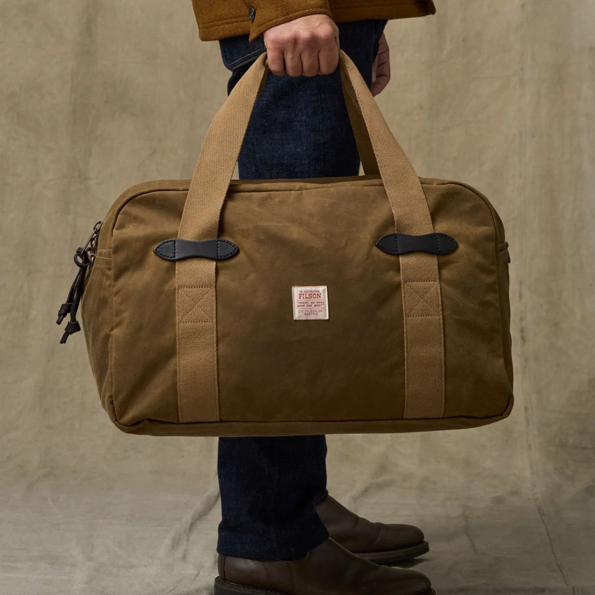Filson Medium Tin Cloth Duffle Bag