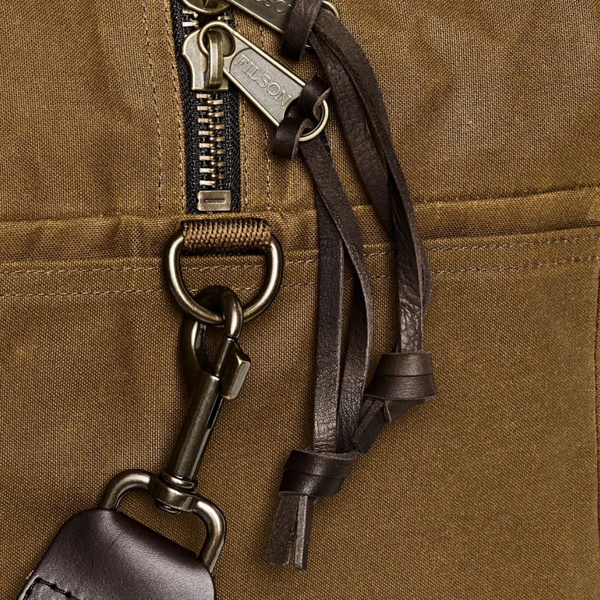 Filson Medium Tin Cloth Duffle Bag
