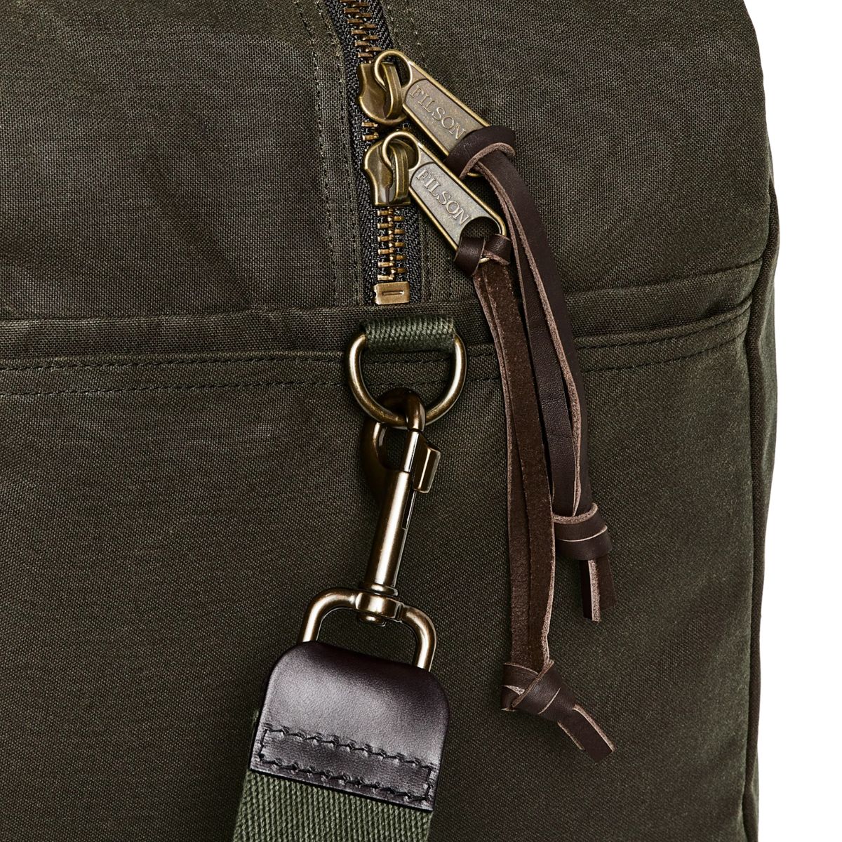 Filson Medium Tin Cloth Duffle Bag