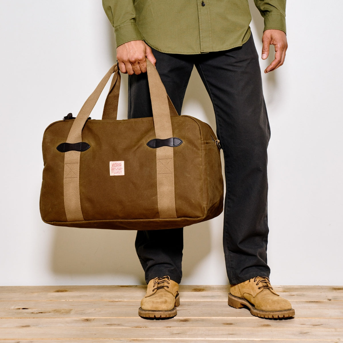 Filson Medium Tin Cloth Duffle Bag