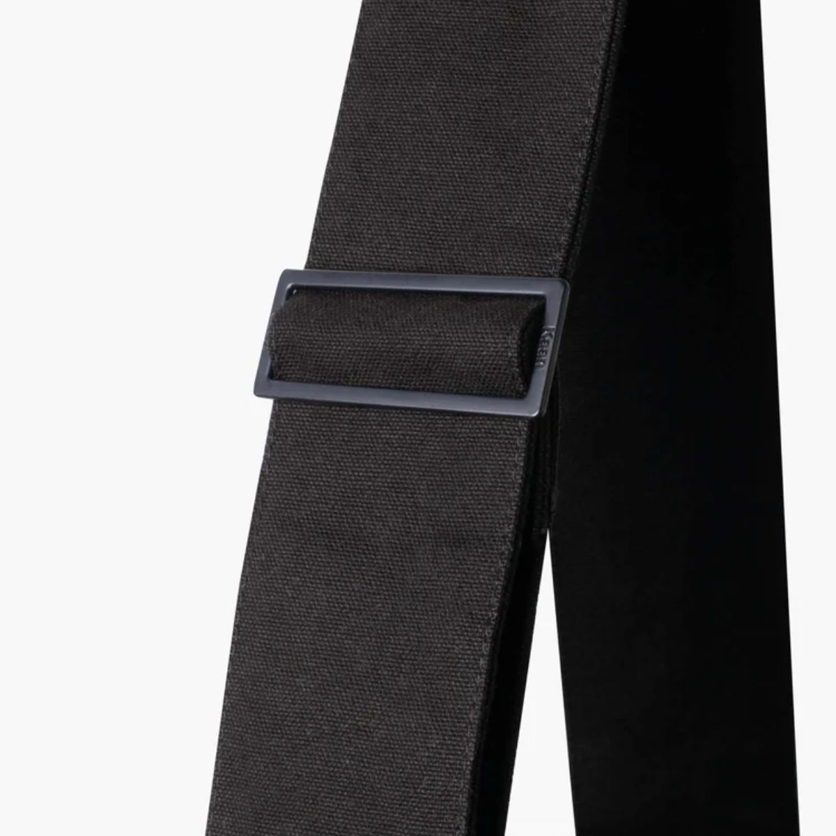 Kaan Crossbody Bucket