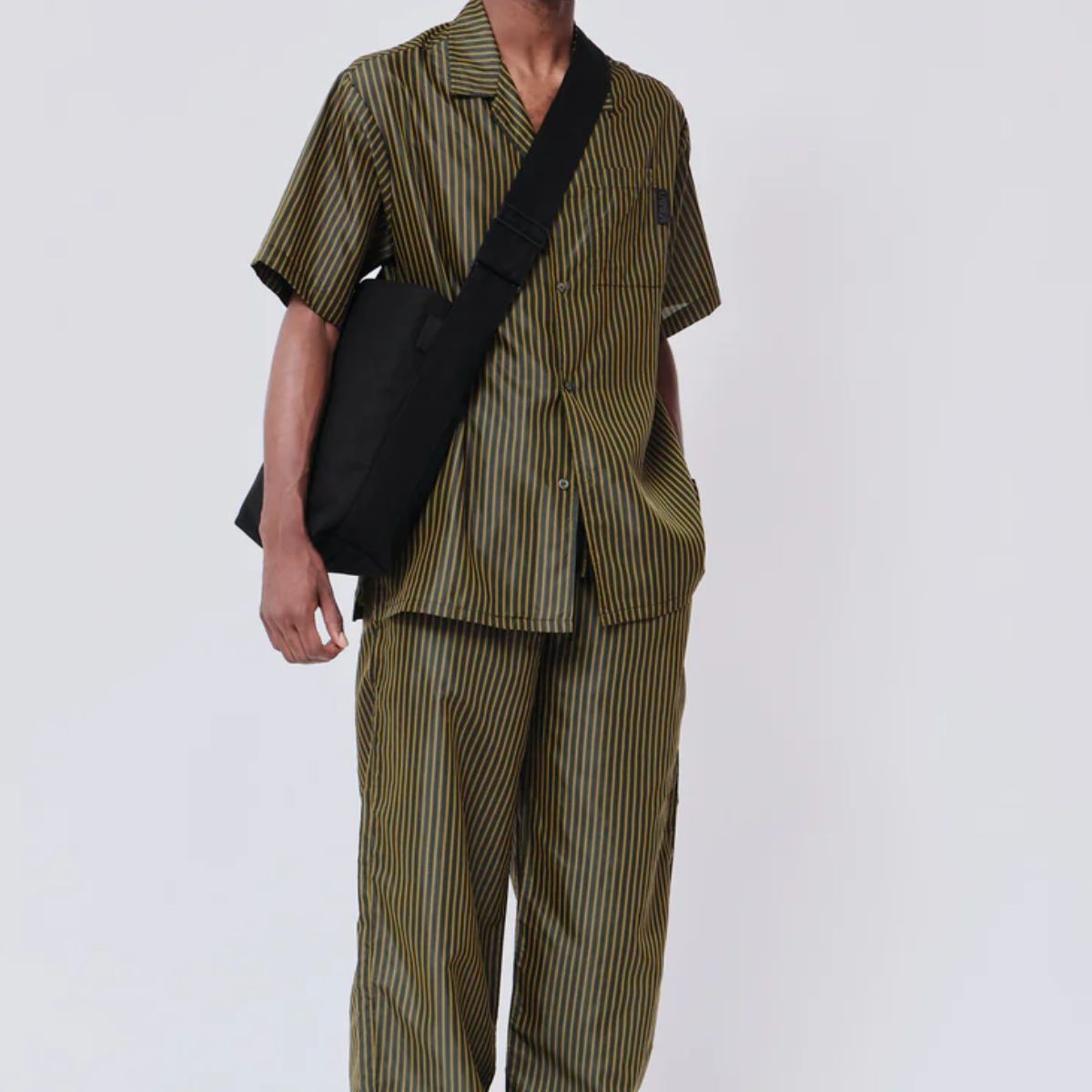 Kaan Crossbody Midi Bucket