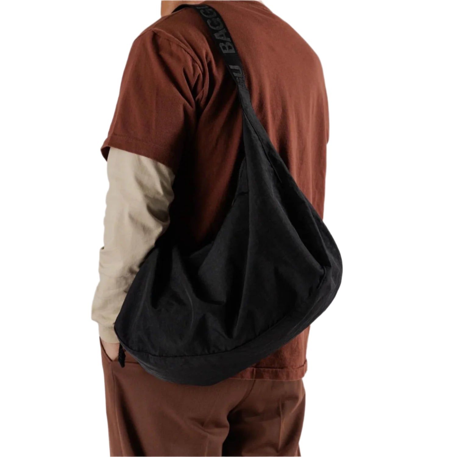 Baggu Grand sac en forme de croissant en nylon