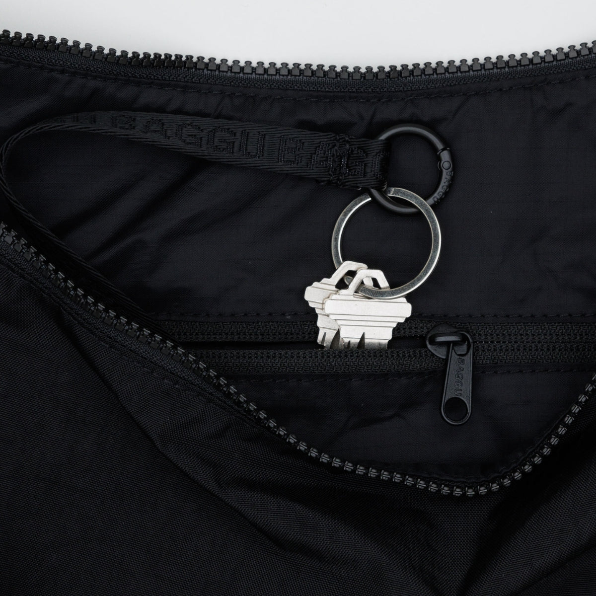 Baggu Large Nylon Crescent Bag