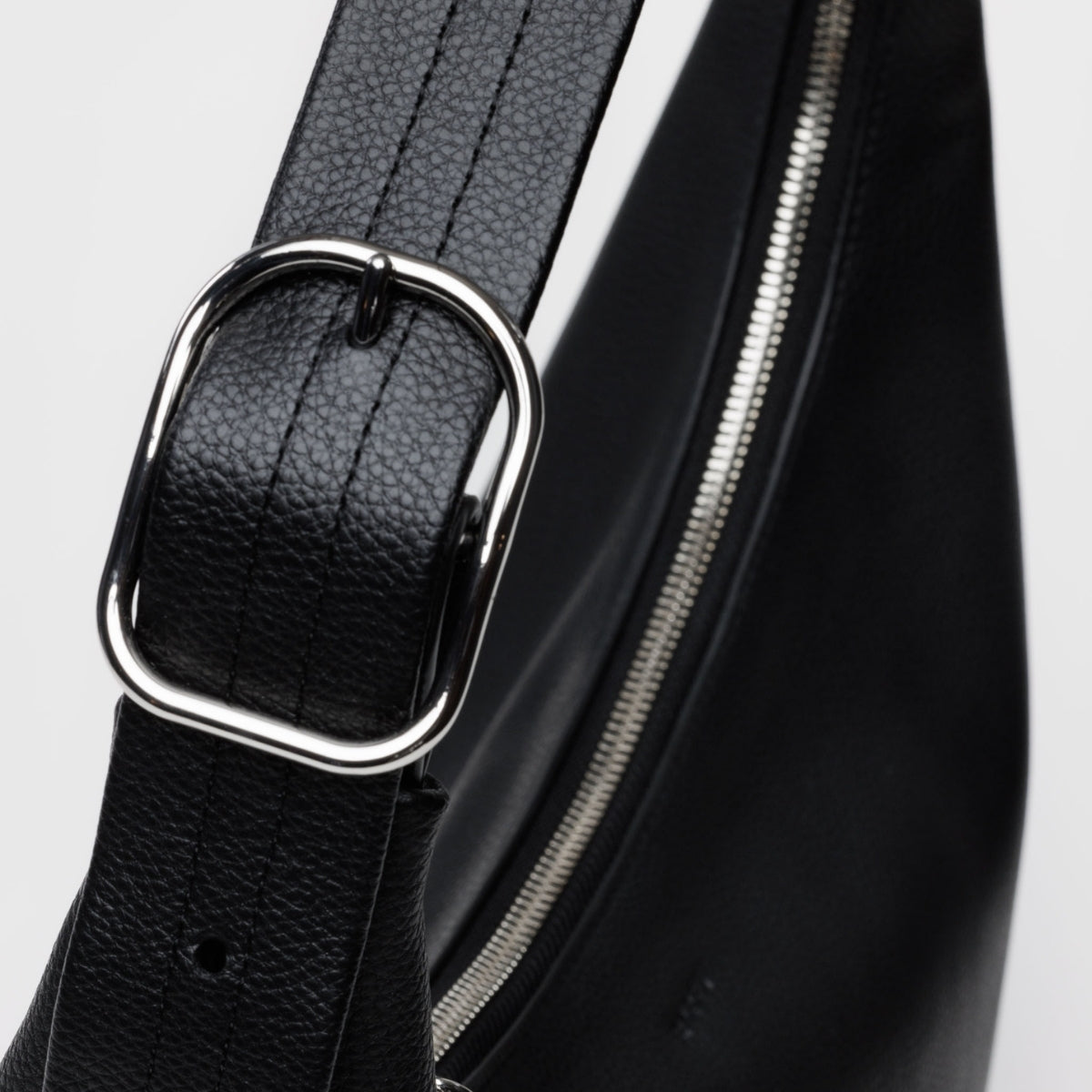 Baggu Recycled Leather Shoulder Bag